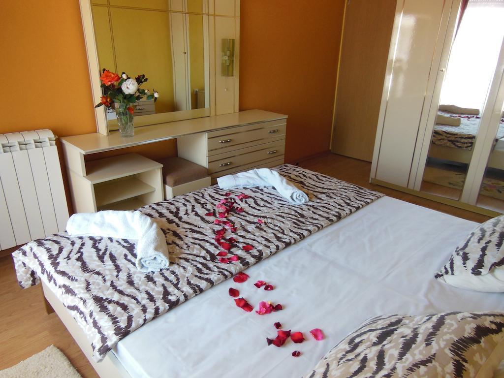 Apartment Petrovic Ulcinj Szoba fotó
